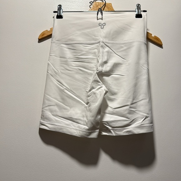 TNABUTTER Hi-Rise 7” Bike Short - Picture 4 of 6